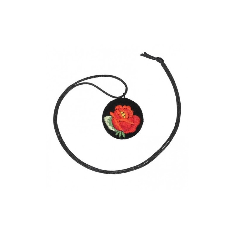 naszyjnik haftowany z różą